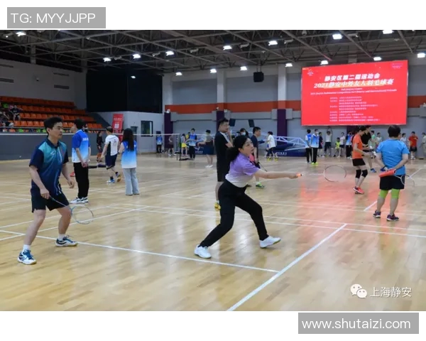 羽毛球的魅力：深入了解杭州羽毛球队的默契配合与训练秘诀
